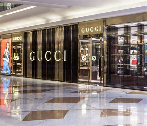 gucci showroom in kolkata|gucci store in kolkata.